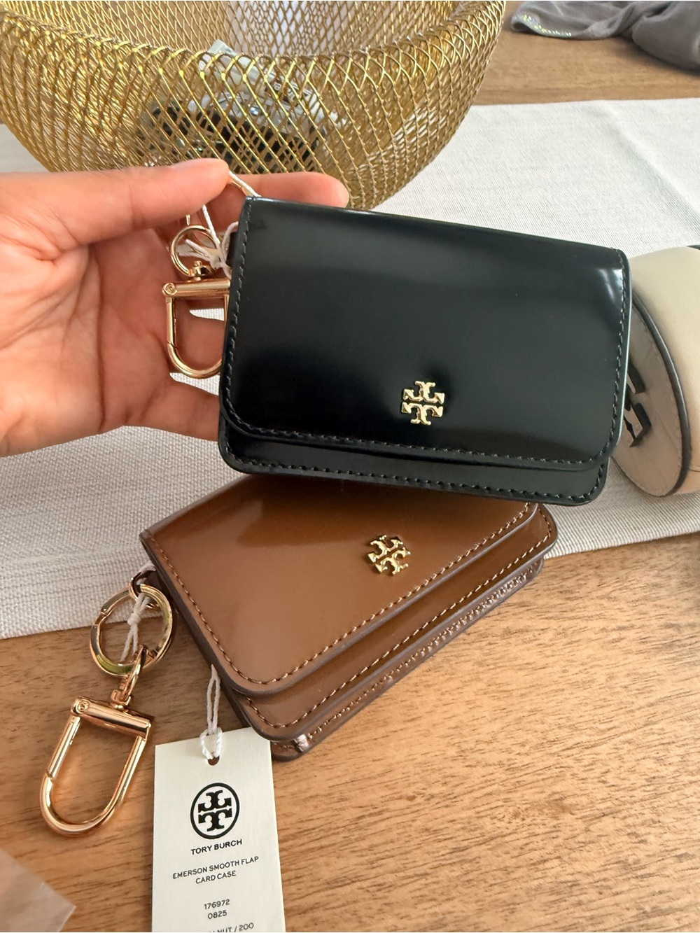 Tory Burch Card Case ID Window Keyring in Rich Walnut with Gold Hardware